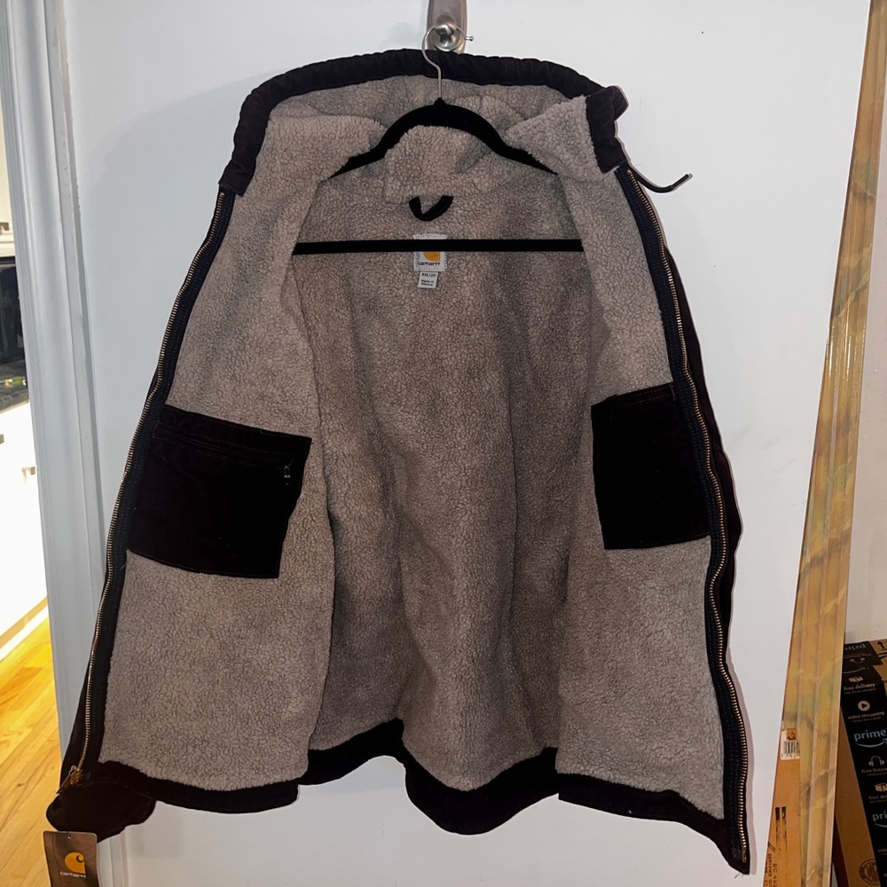 Women’s Carhartt Purple Hooded Winter Jacket XXL - Picture 2 of 3